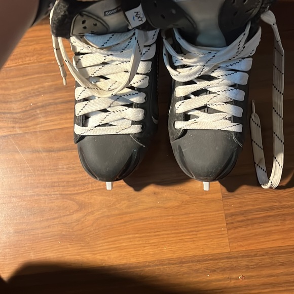 Ice Skates - Picture 5 of 5